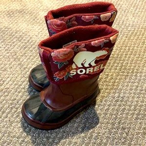 EUC sorel rain boots size 8 toddler